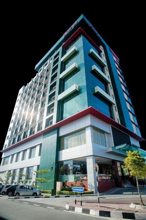 Hotel Aifa Labuan Exterior photo